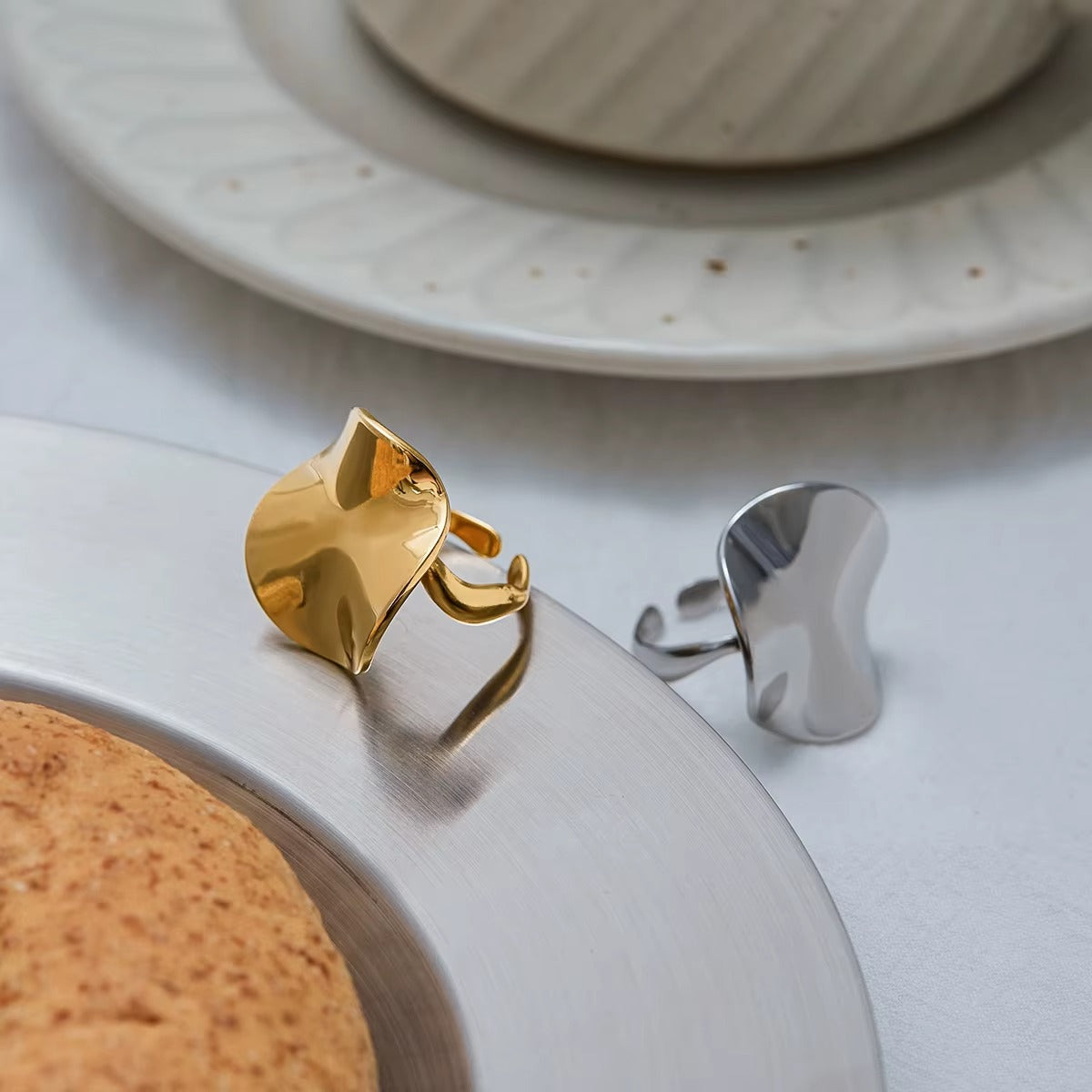 Lunea Ring - Gold